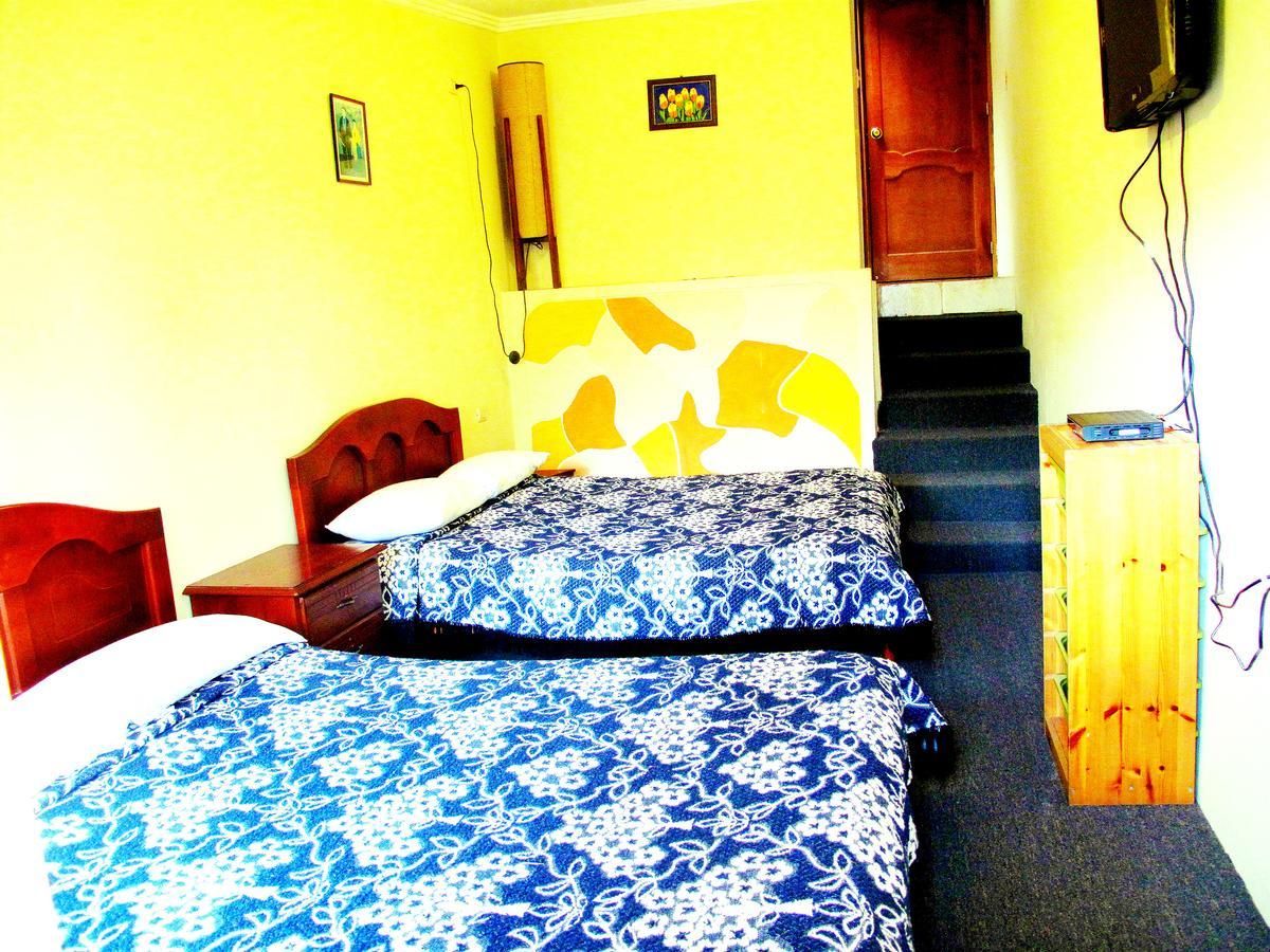Aqua Hostal Mabel Cuenca Kültér fotó
