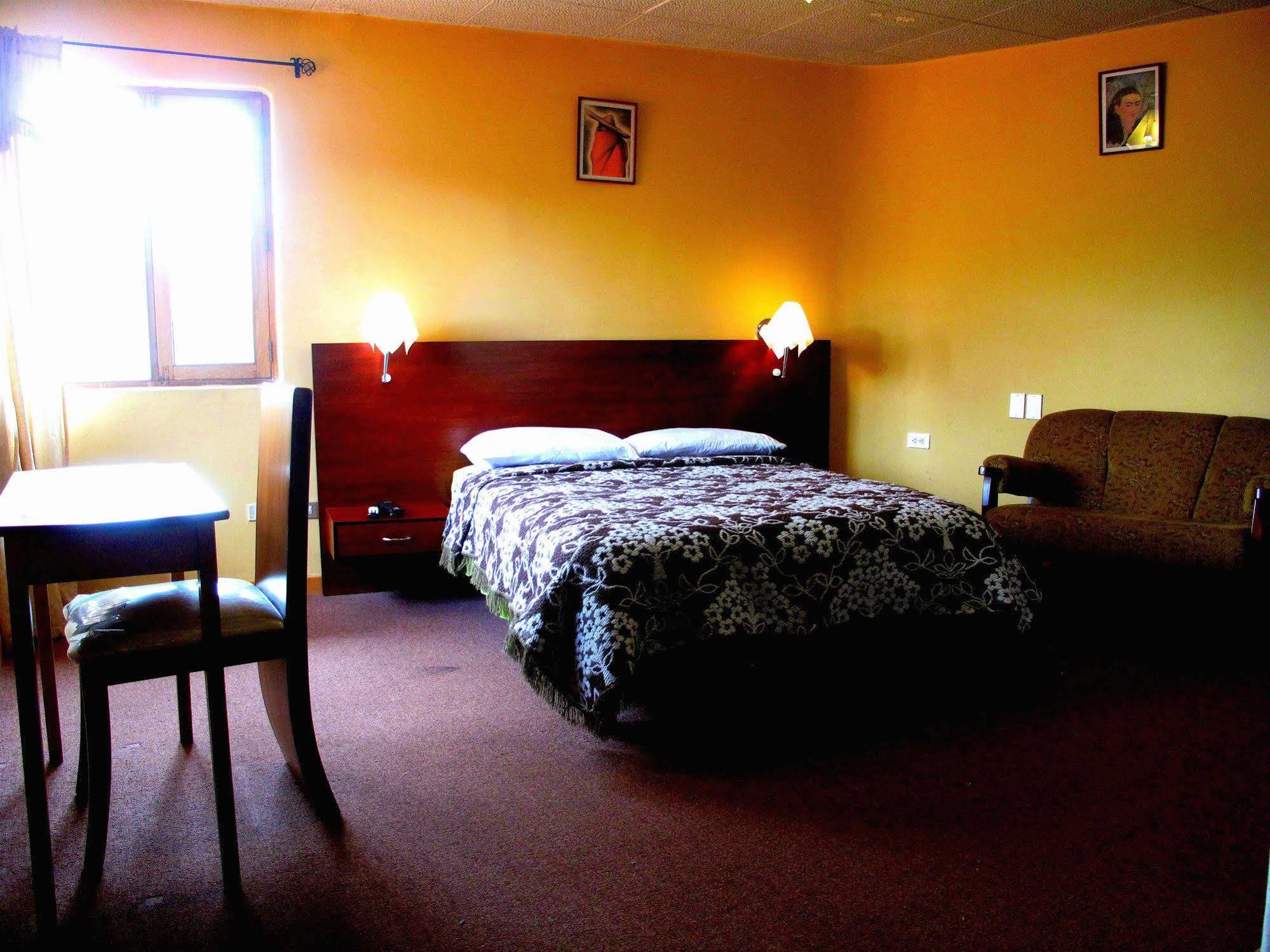 Aqua Hostal Mabel Cuenca Kültér fotó