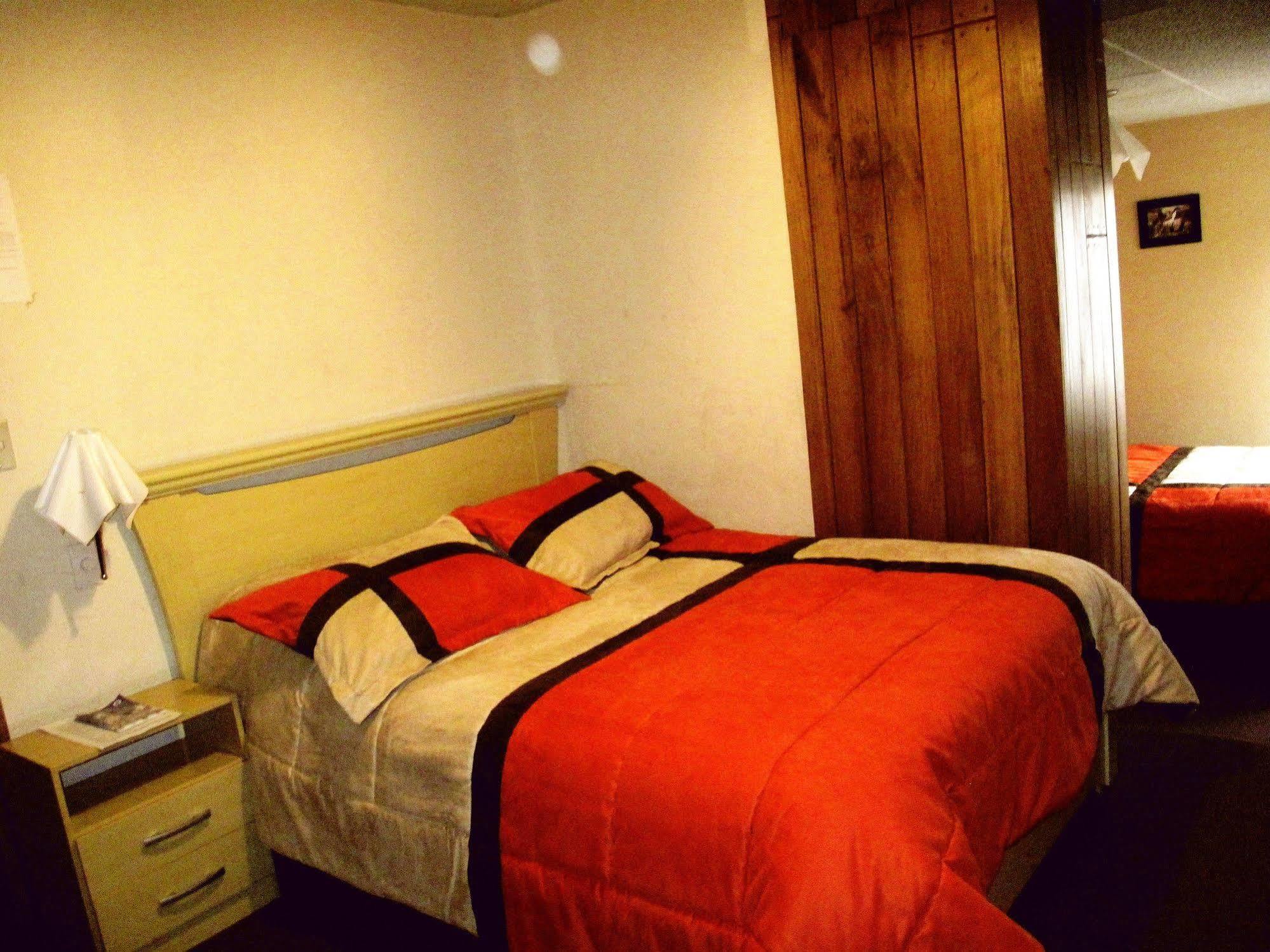 Aqua Hostal Mabel Cuenca Kültér fotó
