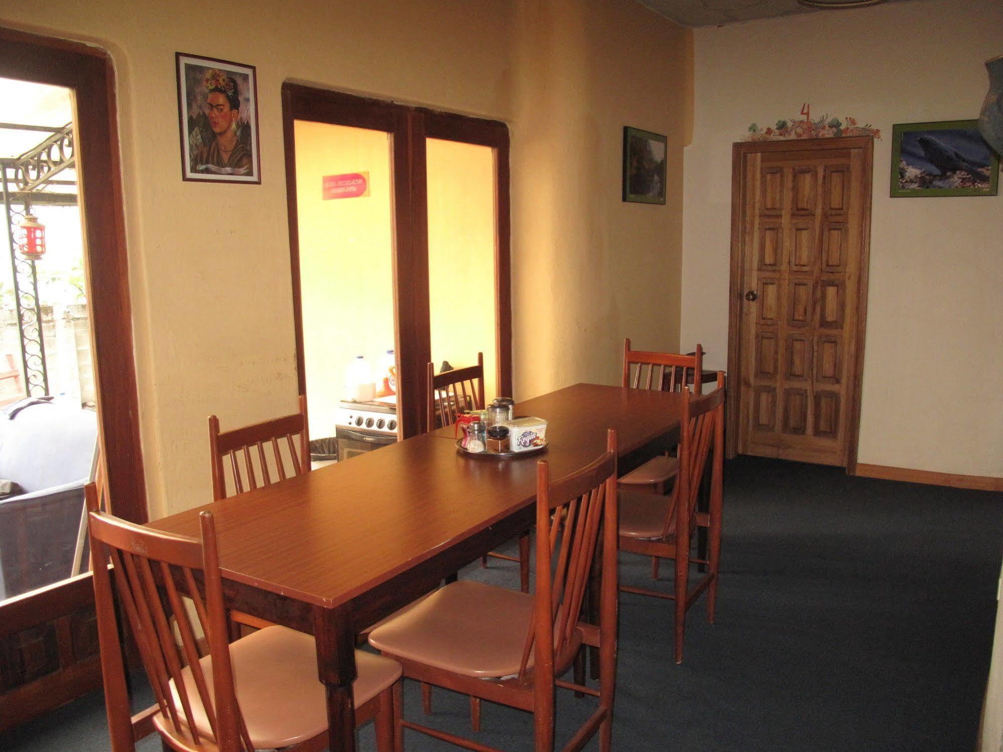 Aqua Hostal Mabel Cuenca Kültér fotó